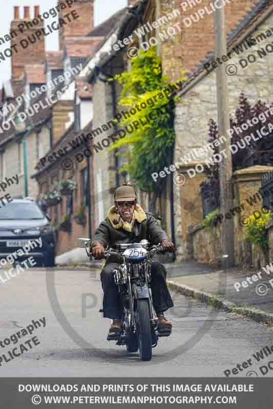 Vintage motorcycle club;eventdigitalimages;no limits trackdays;peter wileman photography;vintage motocycles;vmcc banbury run photographs